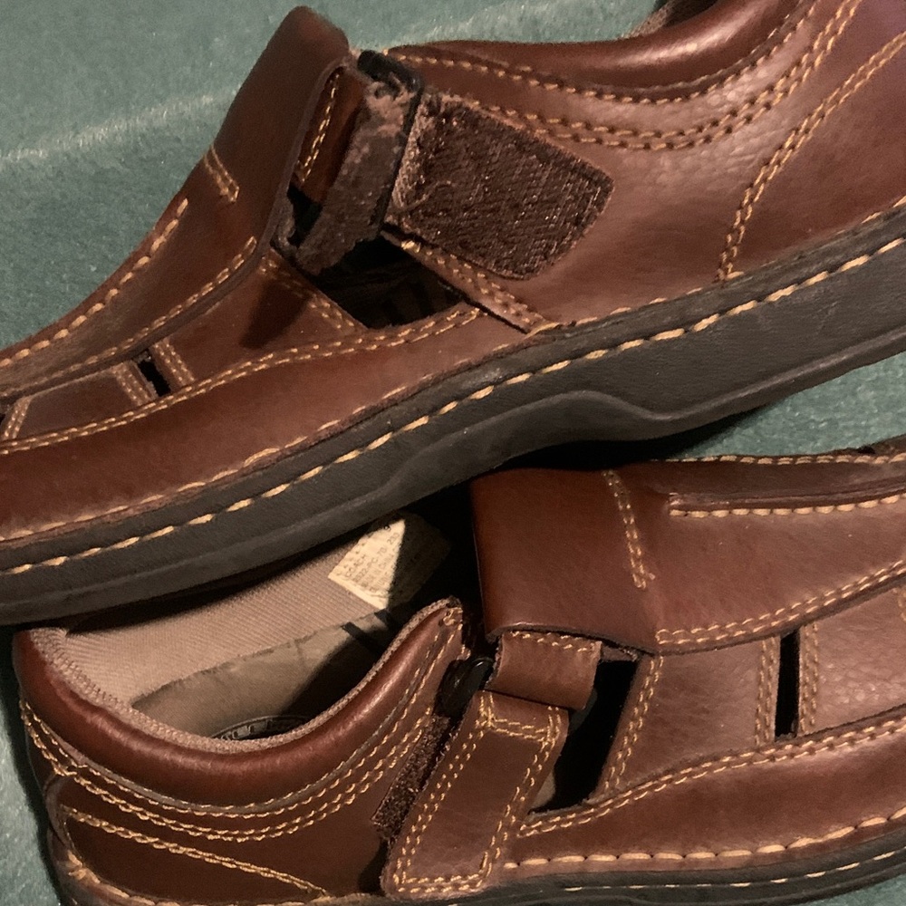 Men's Brown Leather Fisherman Sandals - Picture 5 of 7
